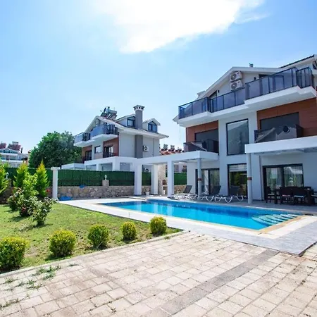 Deniz Villa *